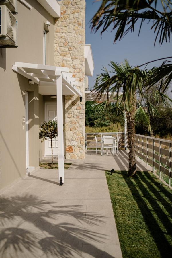Casale Villa Никити Екстериор снимка