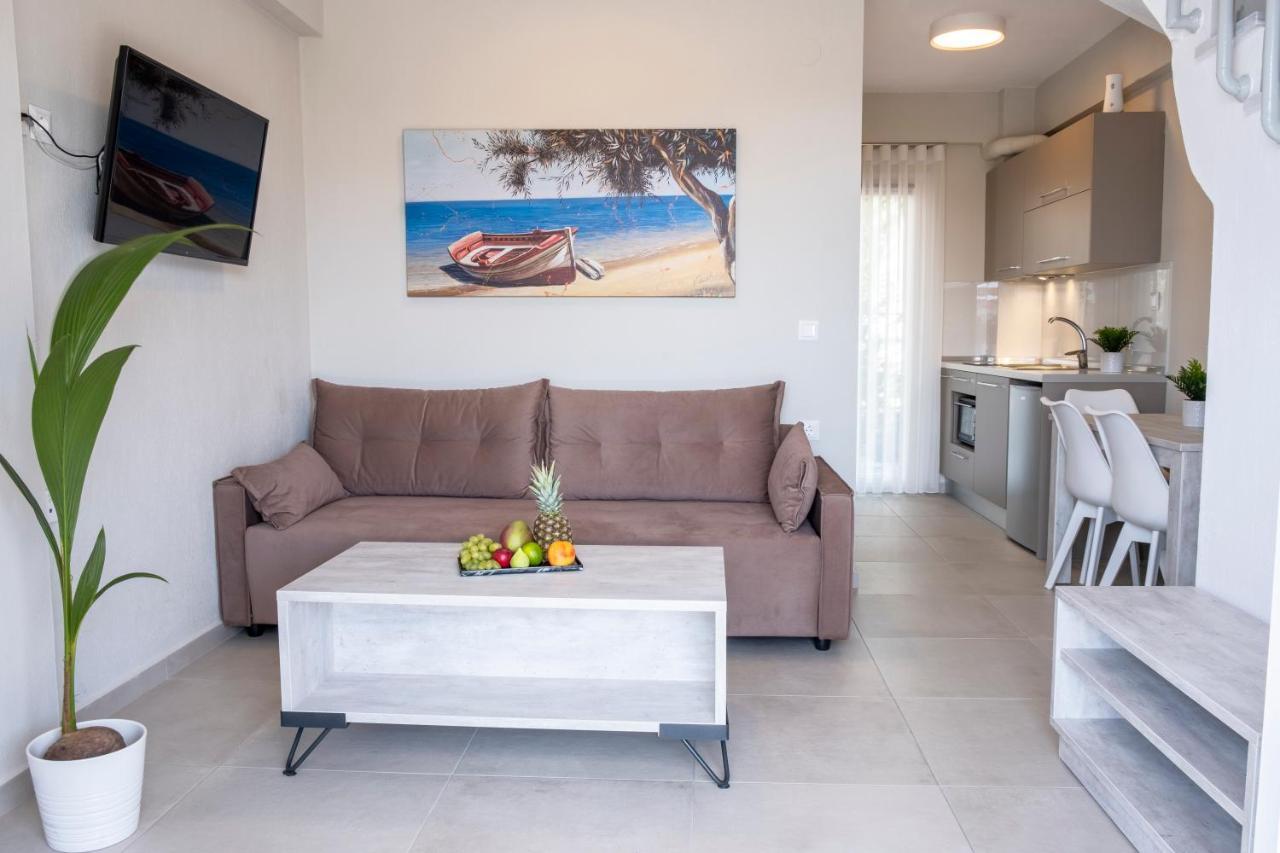 Casale Villa Никити Екстериор снимка