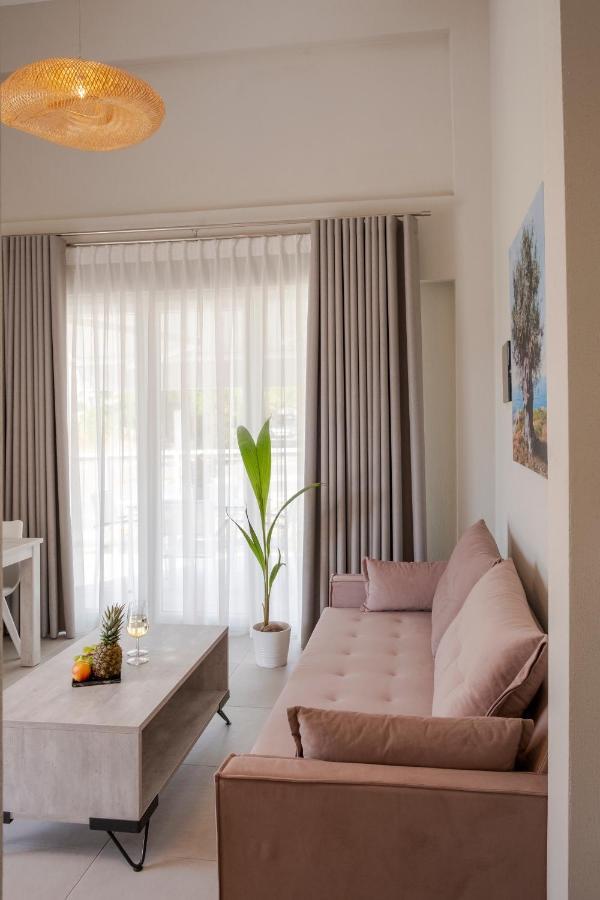 Casale Villa Никити Екстериор снимка